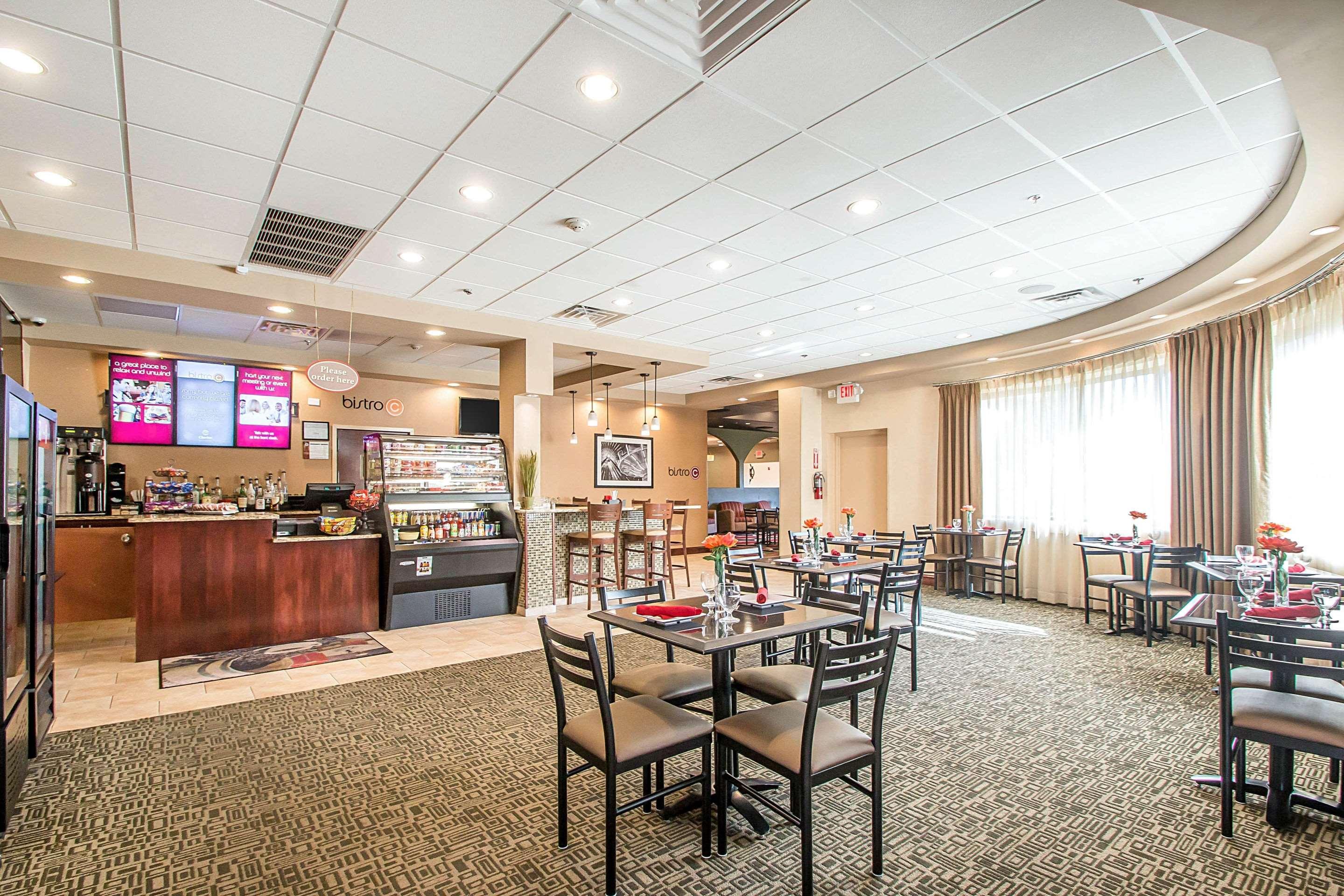 Clarion - Oak Brook Near I-88, I-290, I-294 Inn Elmhurst