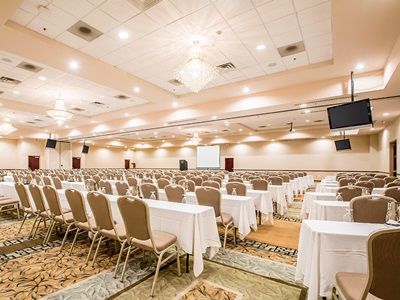 Inn Clarion - Oak Brook Near I-88, I-290, I-294 Elmhurst
